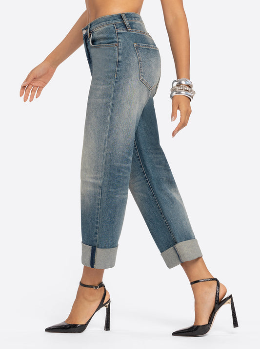 Jessica Simpson 2.0 Billie Relaxed Jeans in Sully