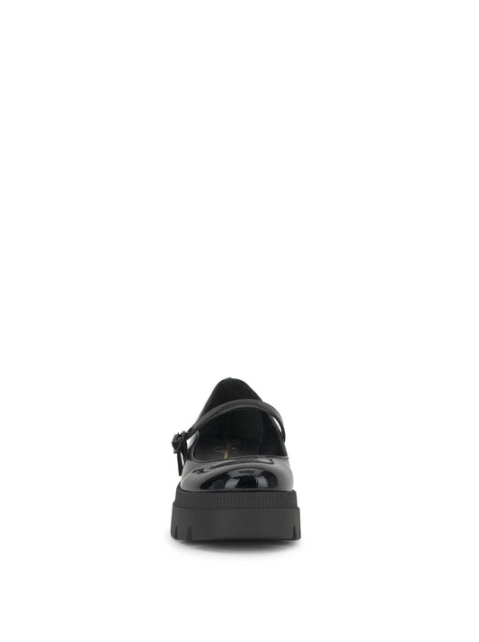 Uvelia Lug Loafer in Black