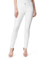 Kiss Me Skinny Jeans in White