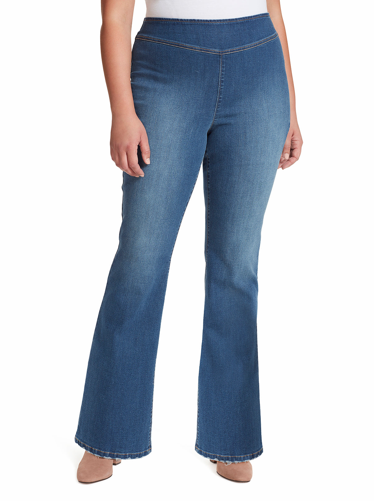 Pull on Flare in Jayda