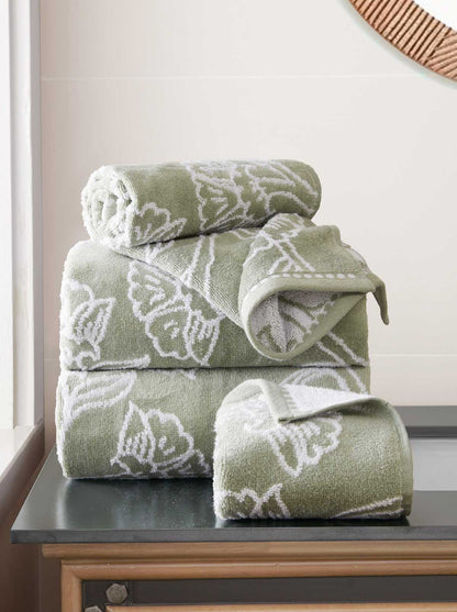Floral Fan Bath Towels 4-Piece Set in Desert Sage