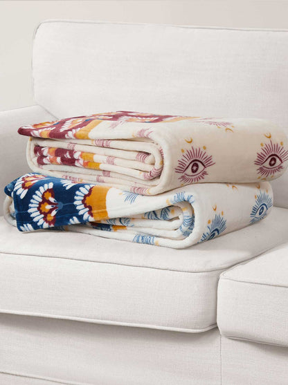 Celeste Plush Throw in Burgandy Red