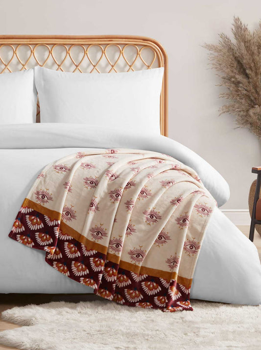 Celeste Plush Throw in Burgandy Red