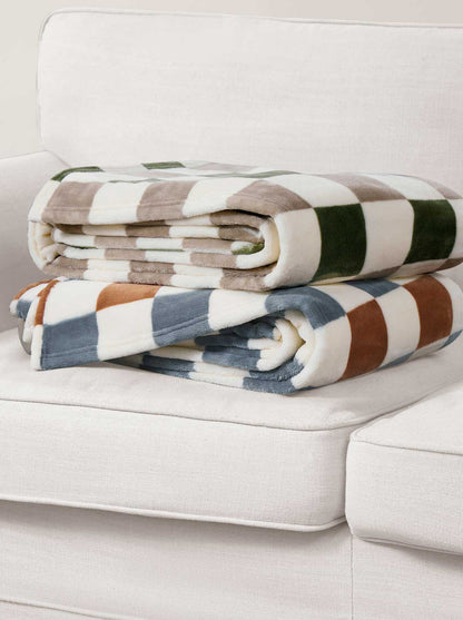 Emery Checkerboard Plush Throw in Rust & Grey
