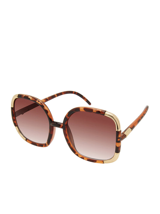Over-Sized Oval Sunglasses in Tortoise