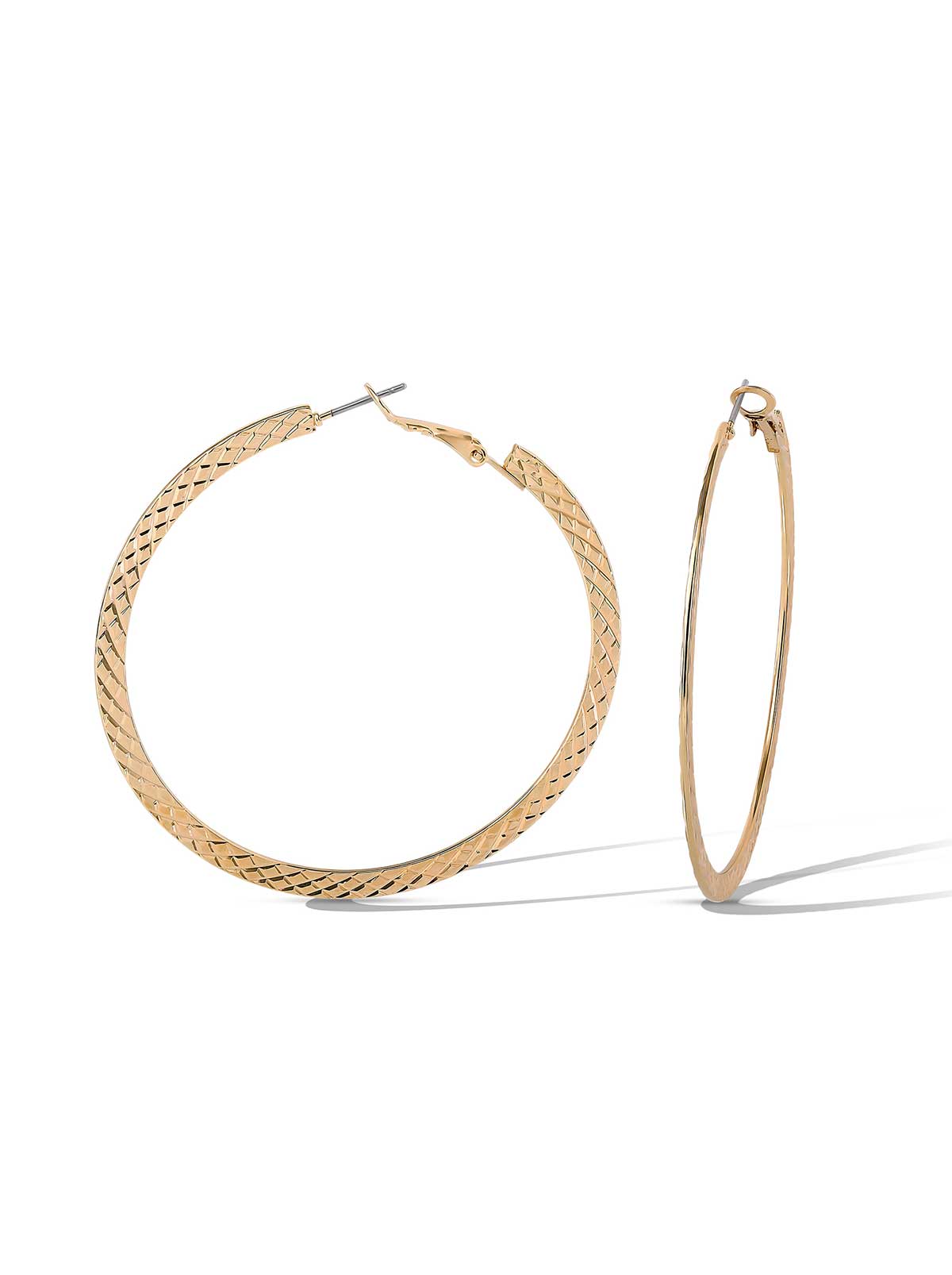 Diamond-Cut Pattern Hoop Earrings