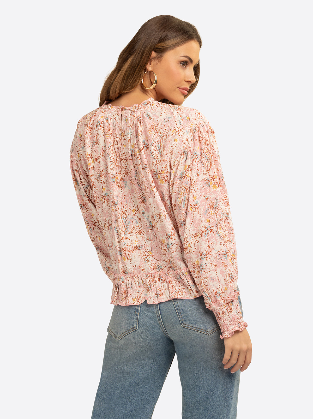 JS Jessica Simpson Anaya Mock Neck Blouse in Shell-Calia Paisley