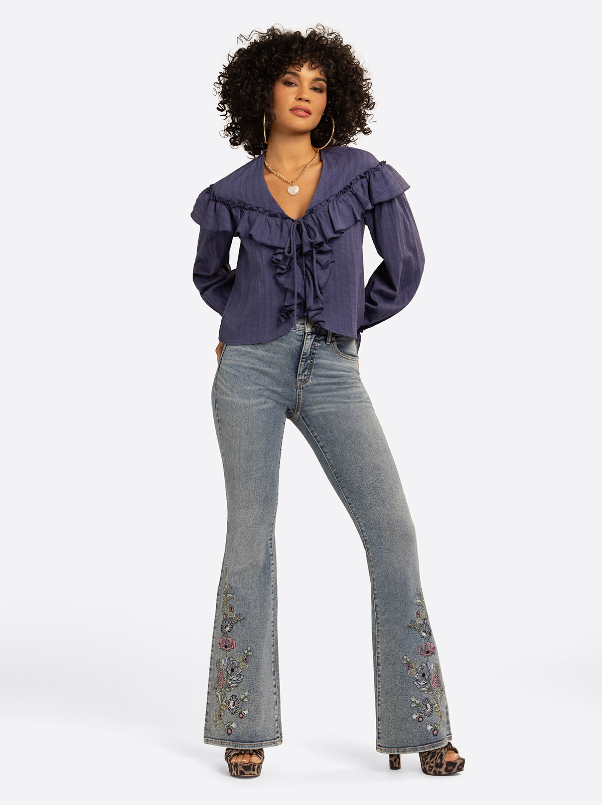 JS Jessica Simpson Hollywood High Rise Flare Jean in Boone
