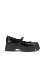 Uvelia Lug Loafer in Black