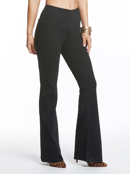 Pull On Flare in Black