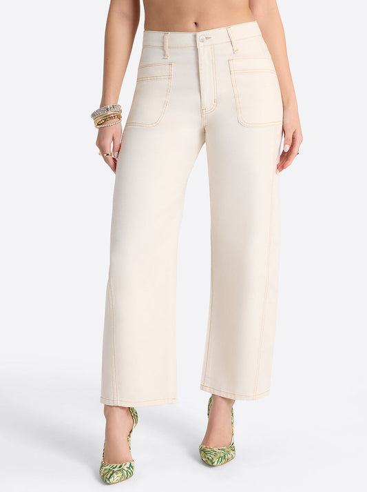 Relaxed Barrel Jeans in Ecru