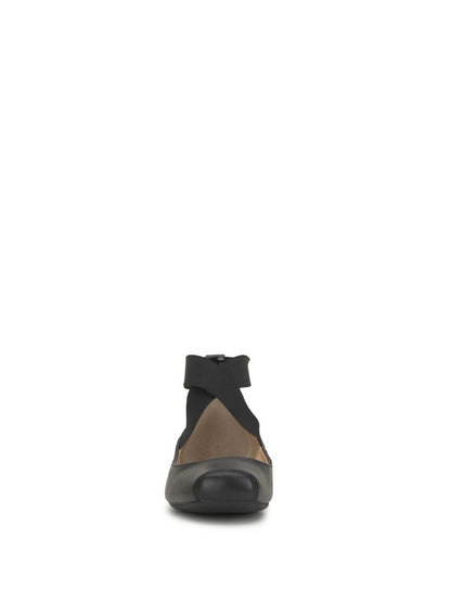 Mandalaye Ballet Flat in Black